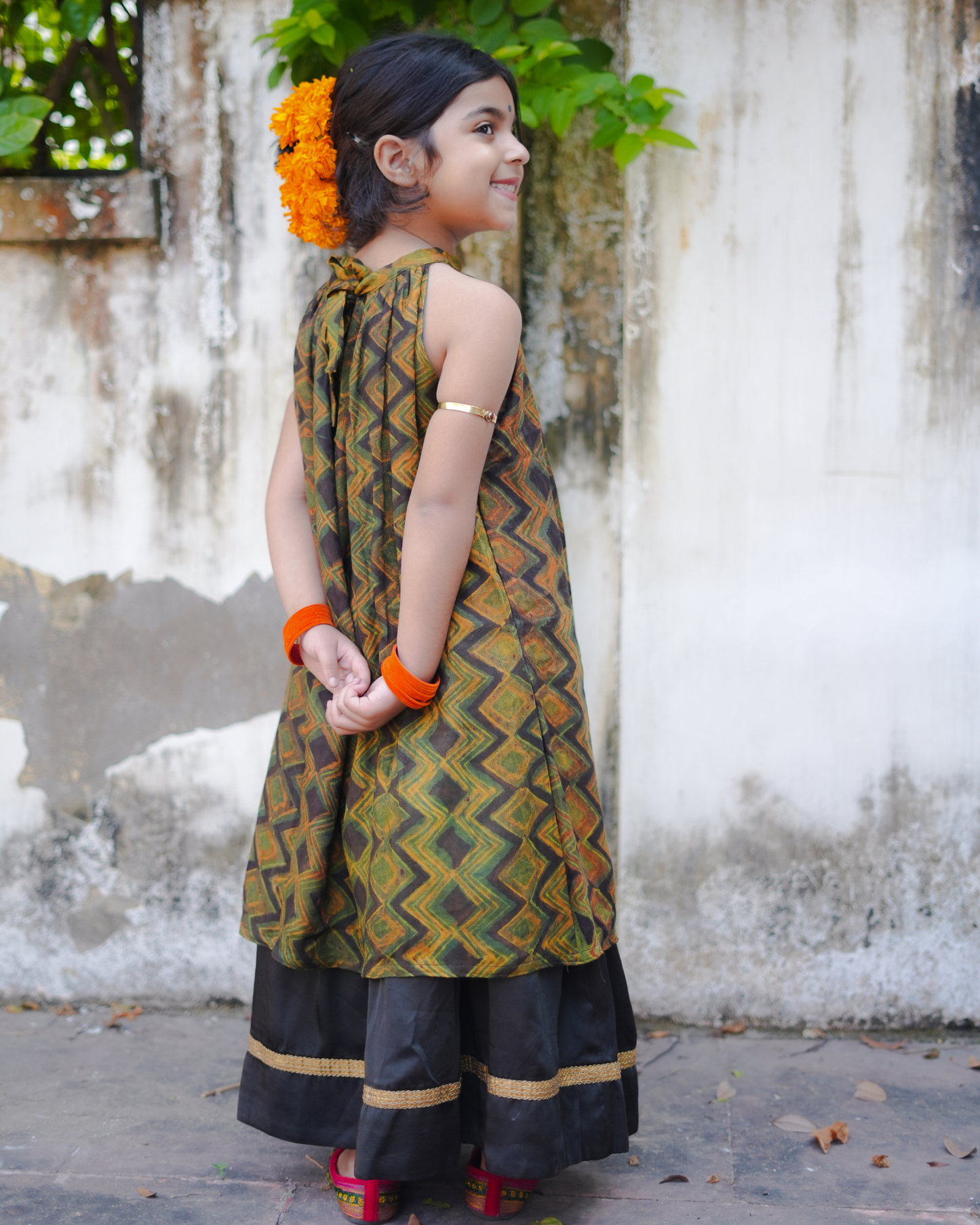 HAND BLOCK PRINTED MUSLIN DOBBY HALTER NECK KURTI & MODAL SILK LEHENGA SET