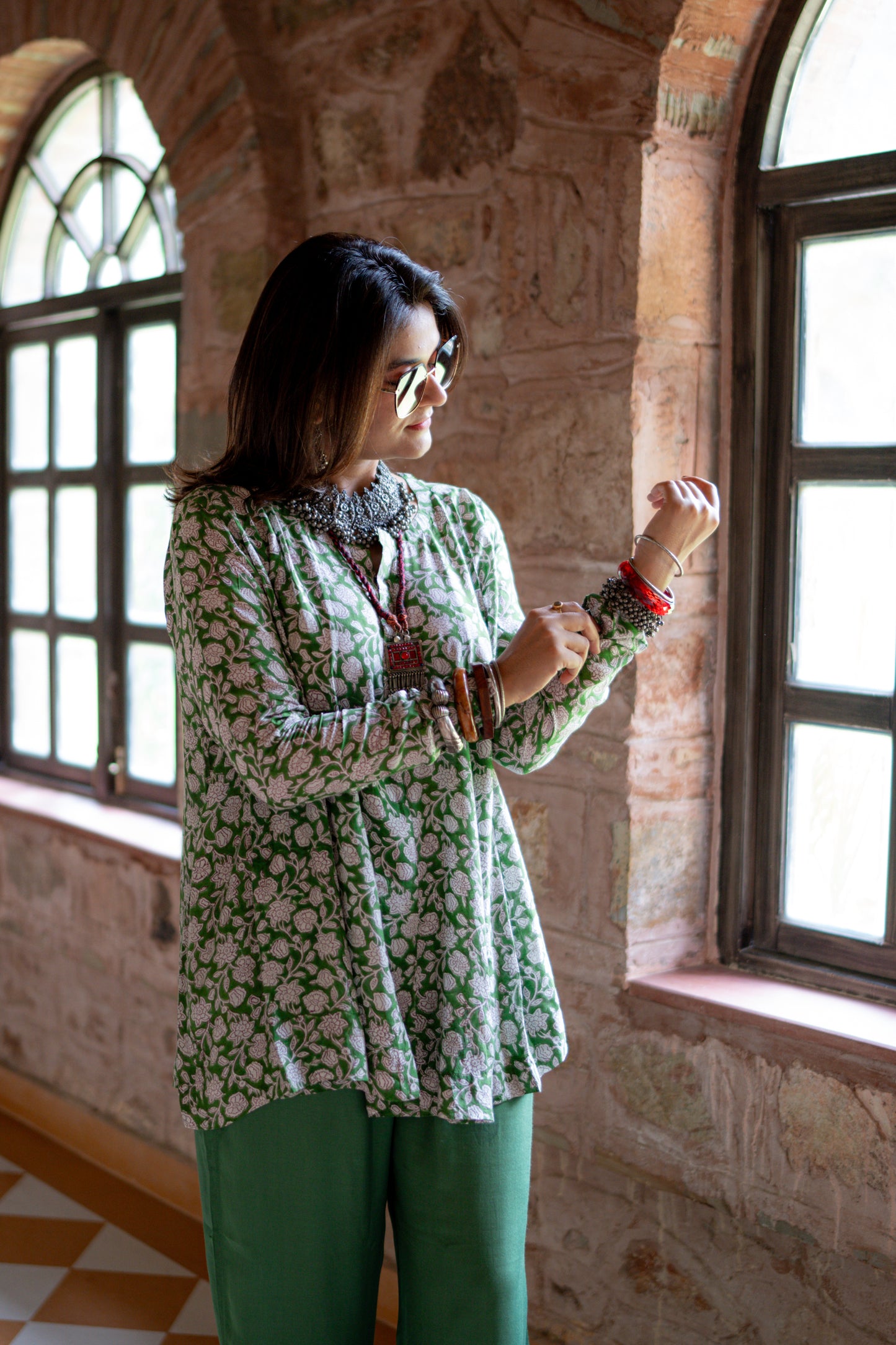 Nysa Kurti Set