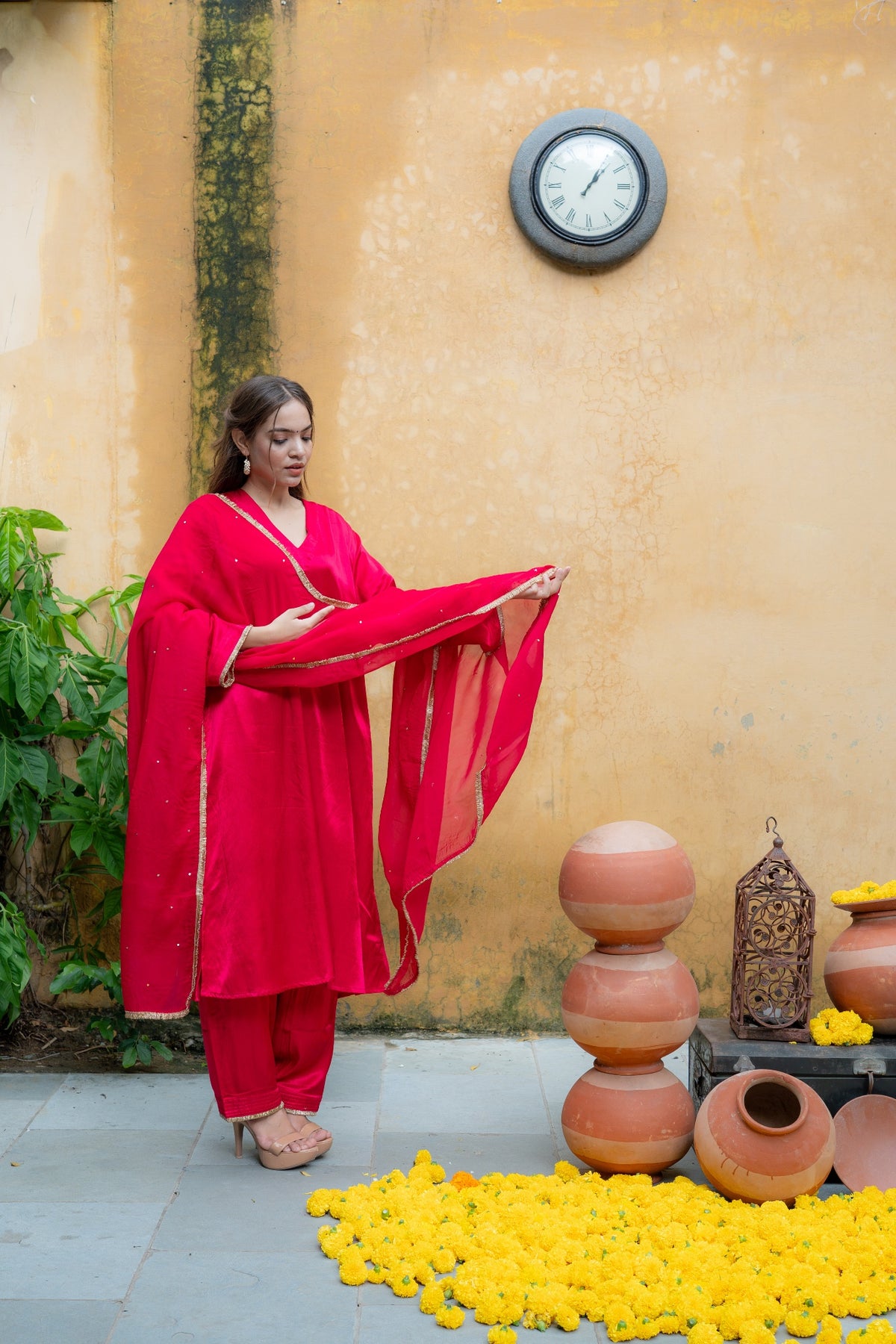 Swarnima Gulnaar Kurta Set