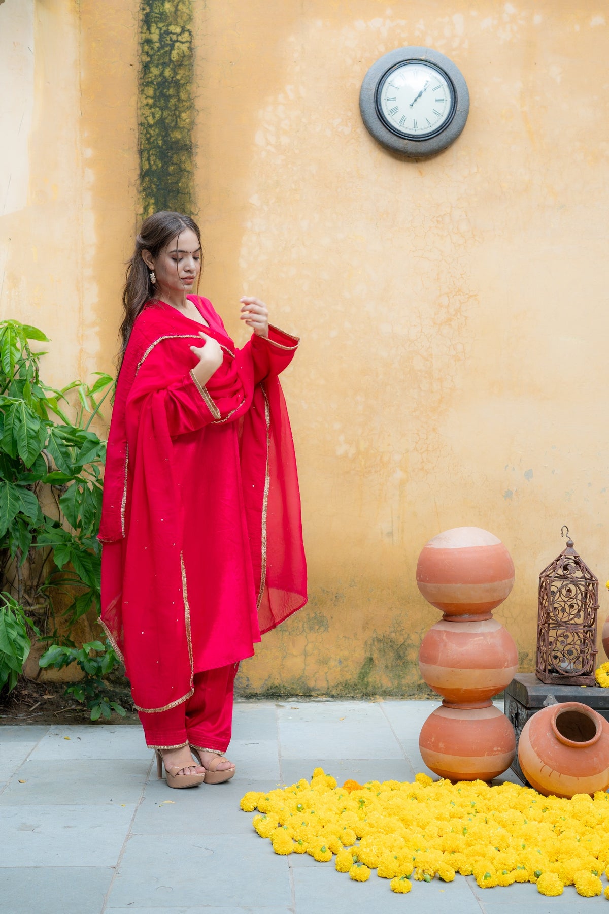 Swarnima Gulnaar Kurta Set