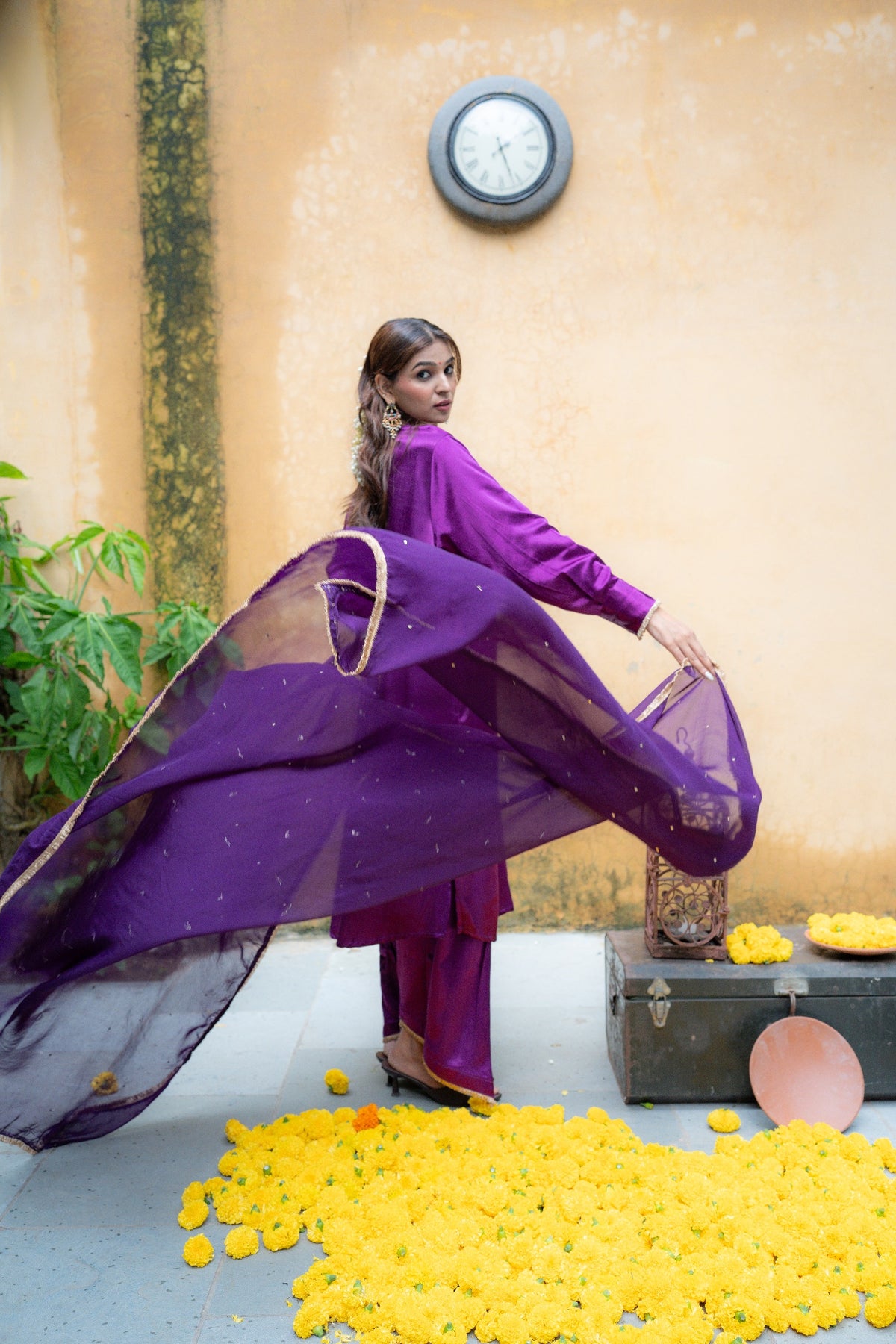 Swarnima Yamini Kurta Set