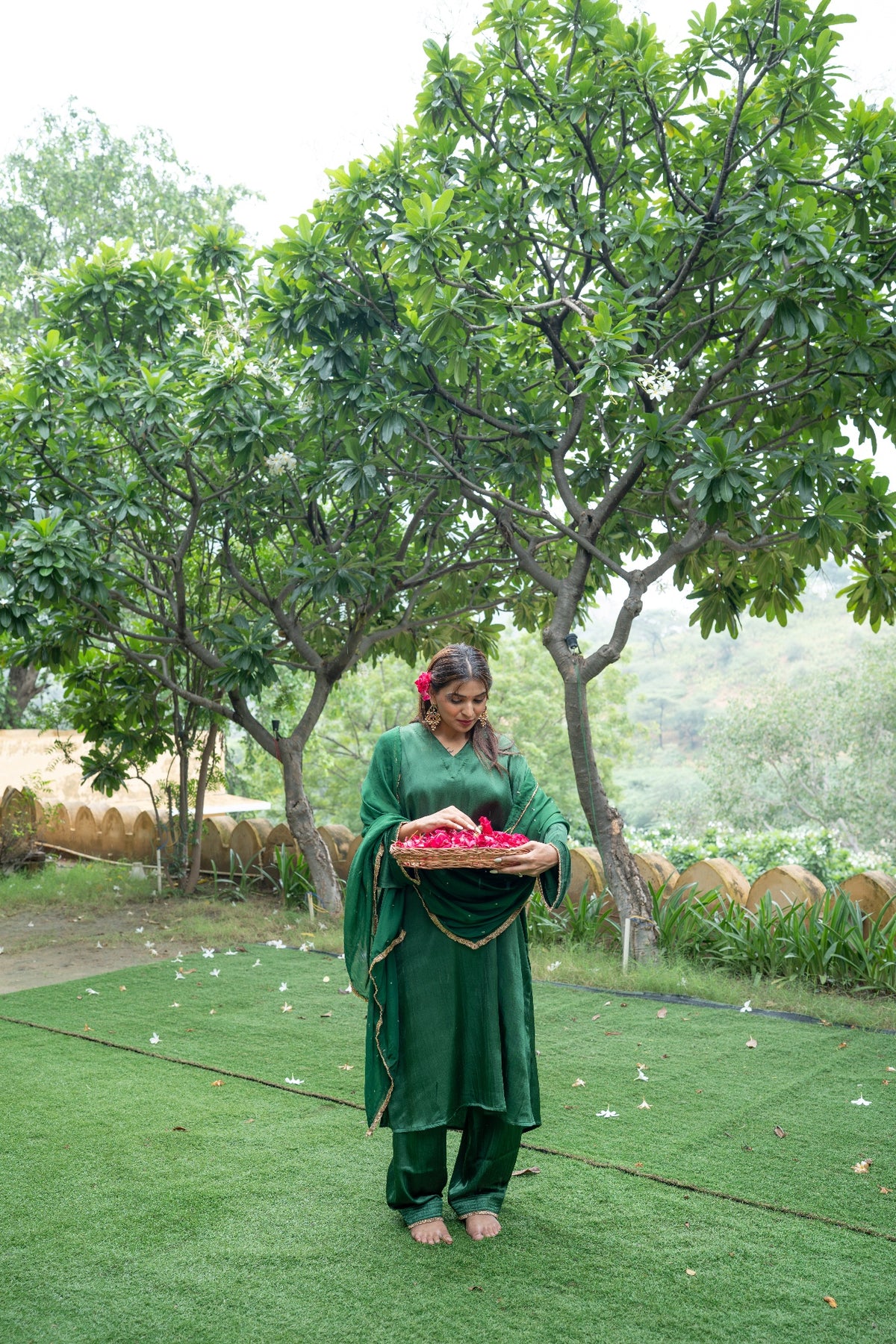 Swarnima Panna Kurta Set