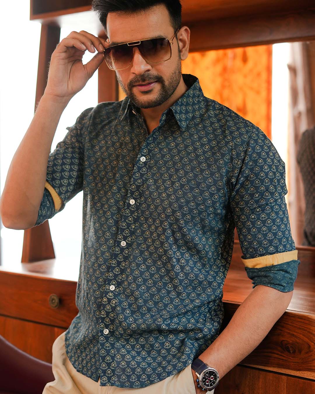 Men Full Sleeves Hand Block Printed Collar Mul Cotton Shirt